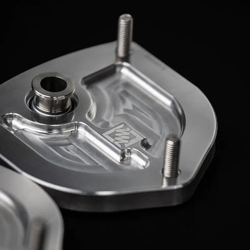 Suspension-Secrets-Camber-Caster-Plate-Top-Mounts-Porsche-981-/-718-Cayman-GT4