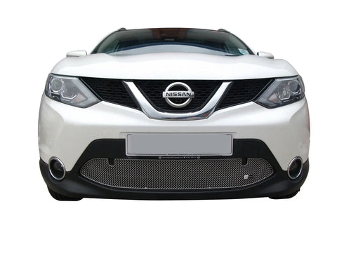 Zunsport Nissan Qashqai (2.0 Diesel without Parking Sensors) - Lower Grille