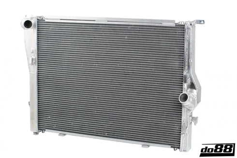 DO88 Aluminium Radiator (BMW E9X M3) DO88